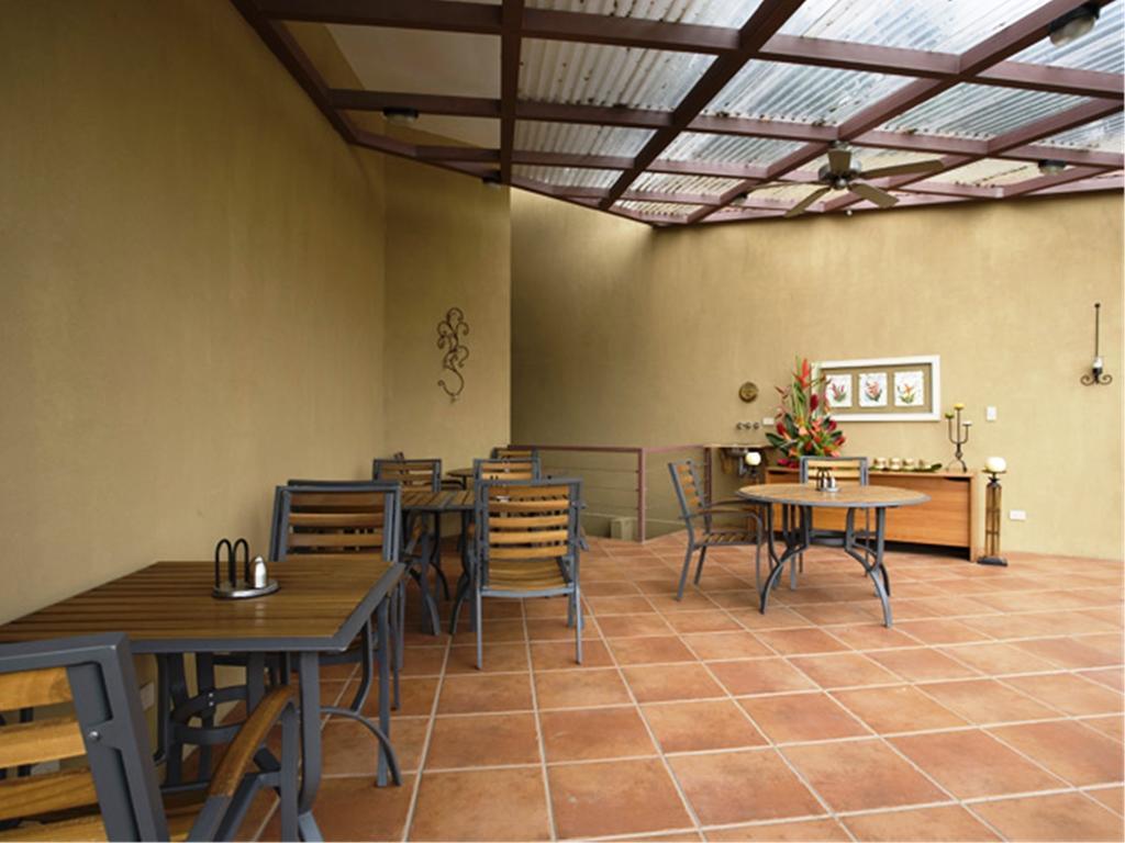 Out Of Bounds Boutique Hotel San Jose  Bagian luar foto