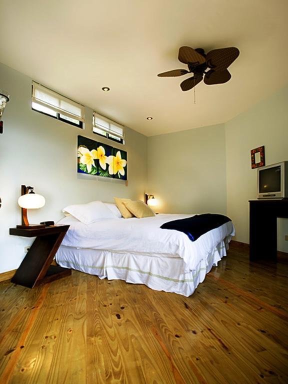 Out Of Bounds Boutique Hotel San Jose  Bagian luar foto